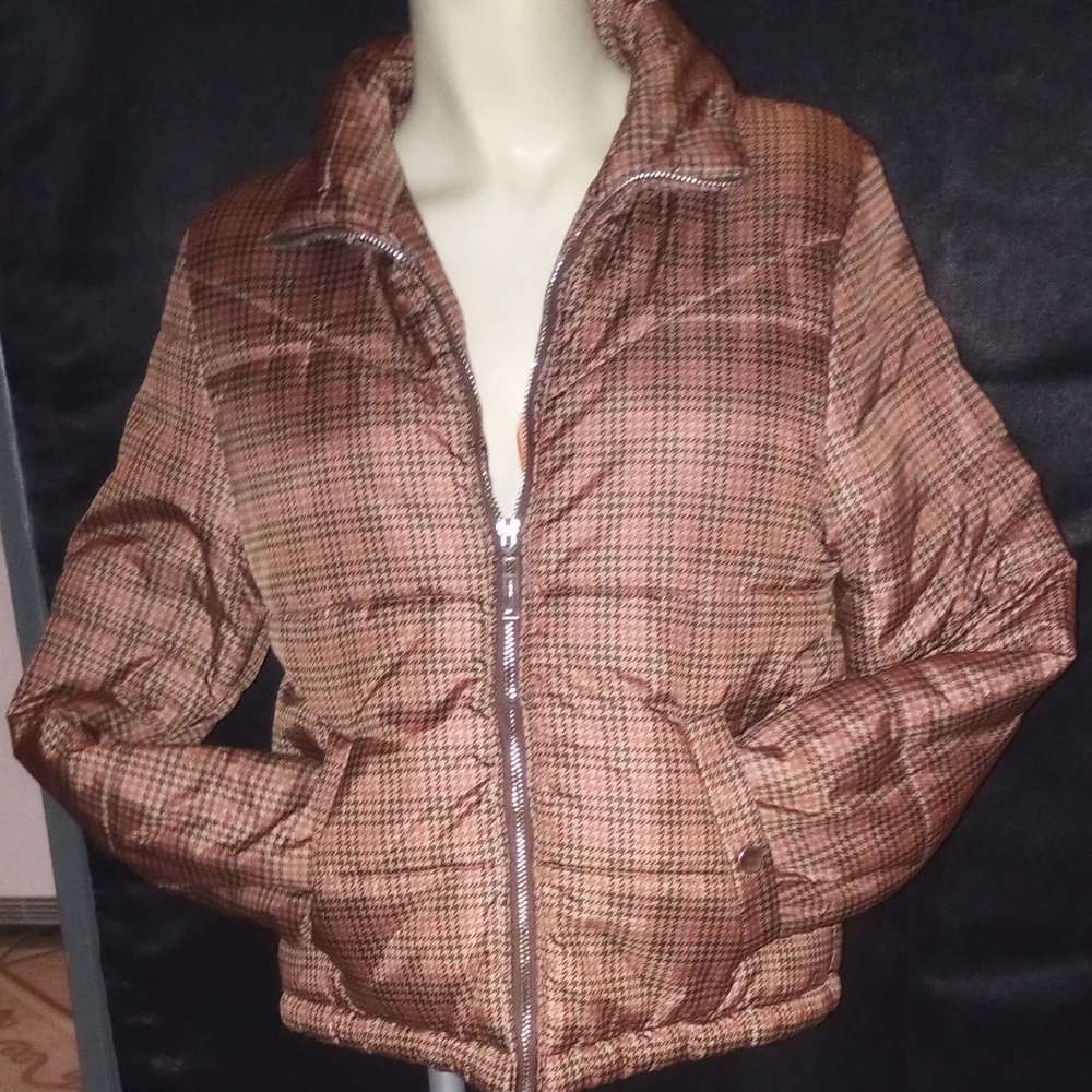 Coat - Picture 1 of 4